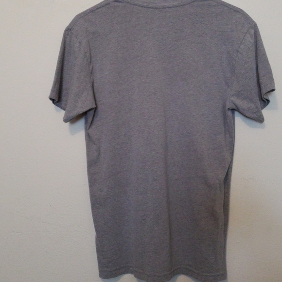 Tshirt - Picture 2 of 2